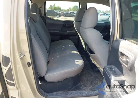 2019 Toyota Tacoma Sr5 V6 z USA, uszkodzony, nr VIN 5TFCZ5AN4KX194584